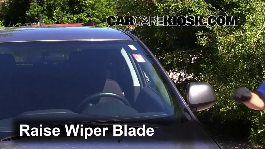 2013 Mitsubishi Outlander Sport ES 2.0L 4 Cyl. Windshield Wiper Blade (Front)